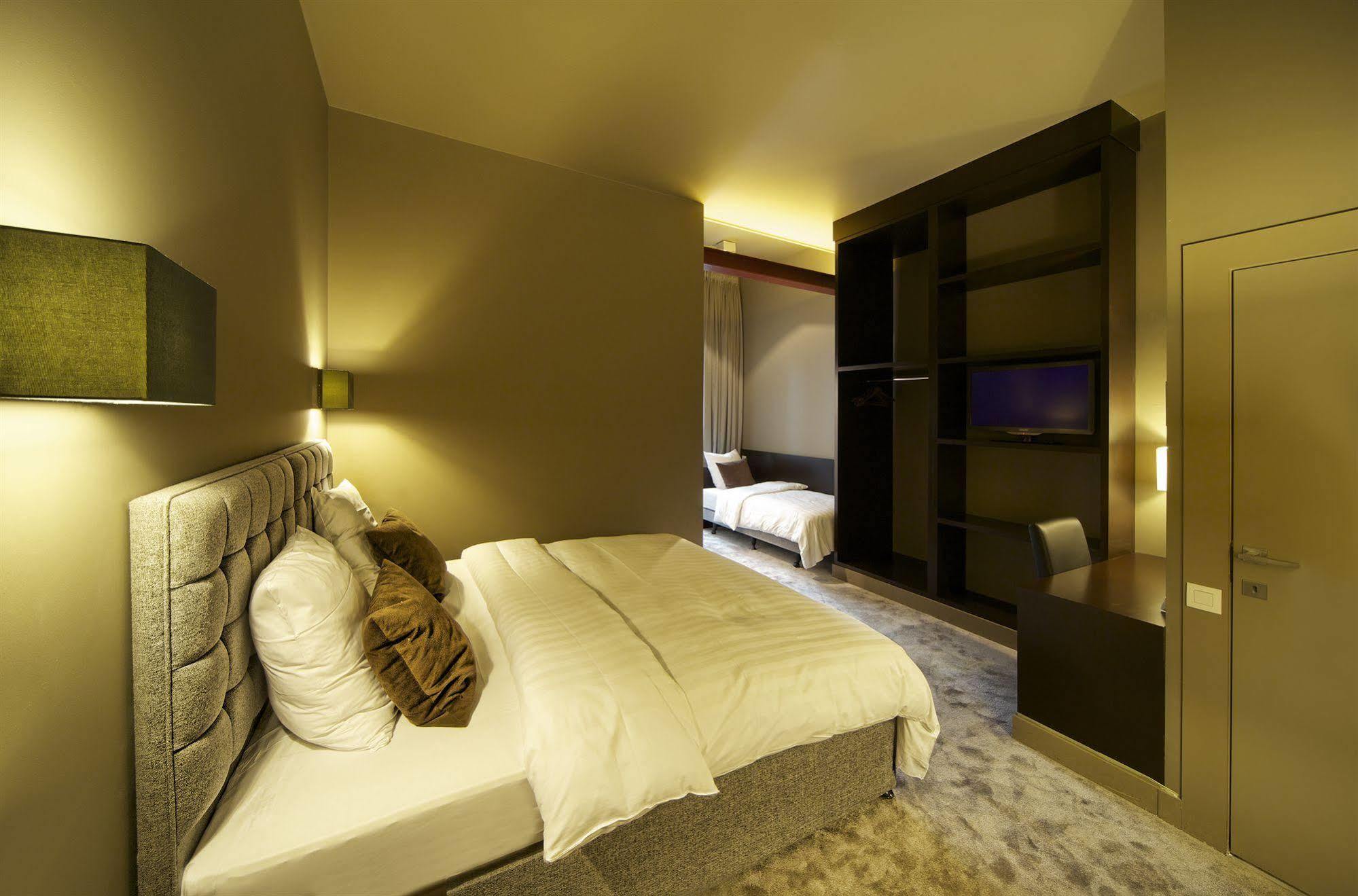 Hotel The Neufchatel Saint-Gilles Luaran gambar